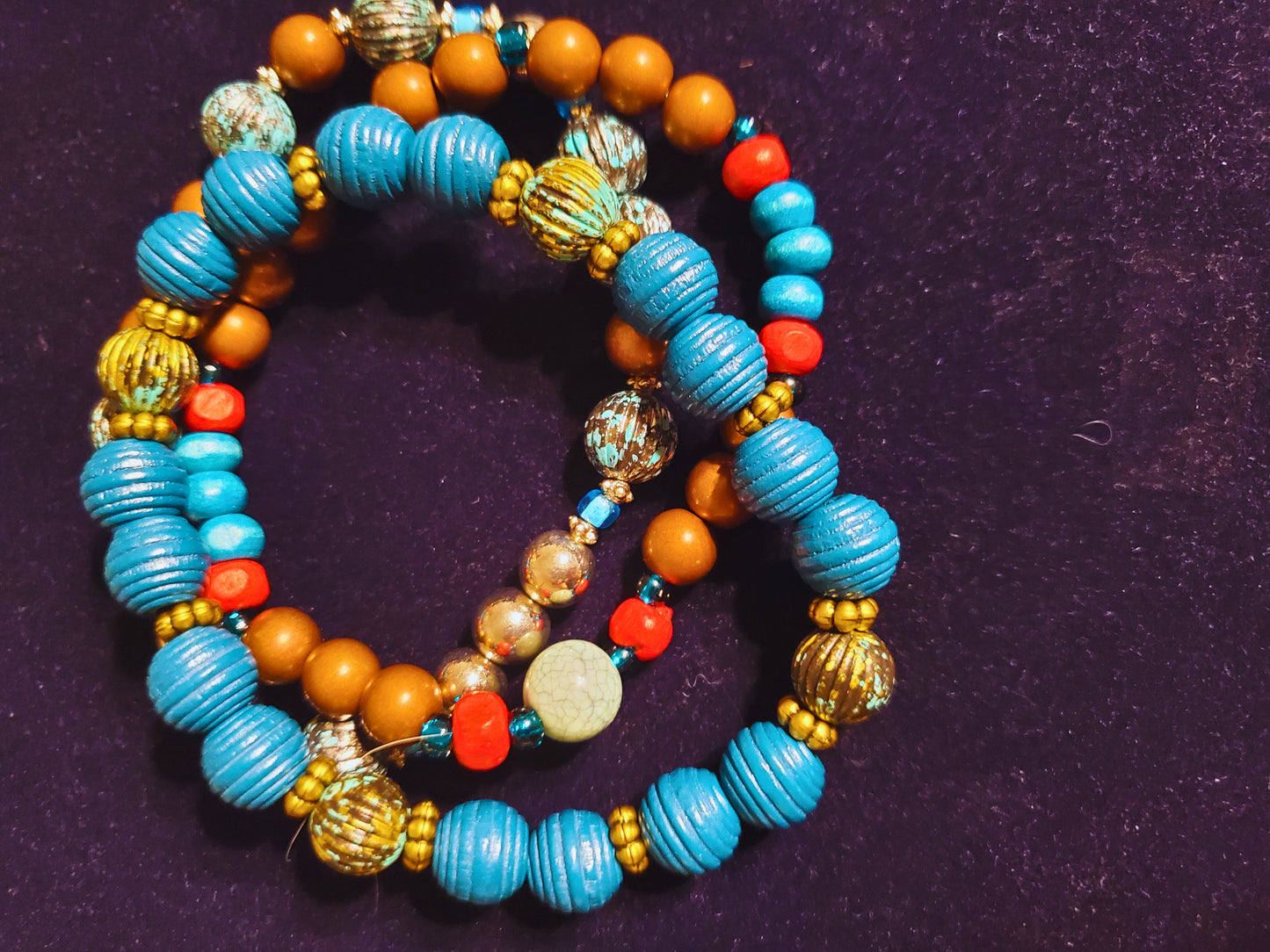 Bracelets en perles métalliques