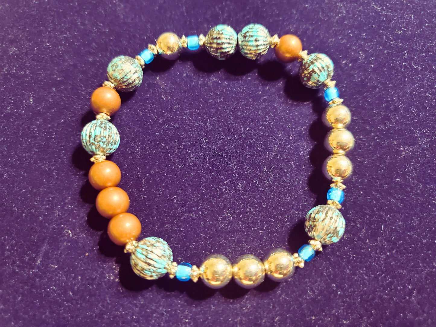 Bracelets en perles métalliques